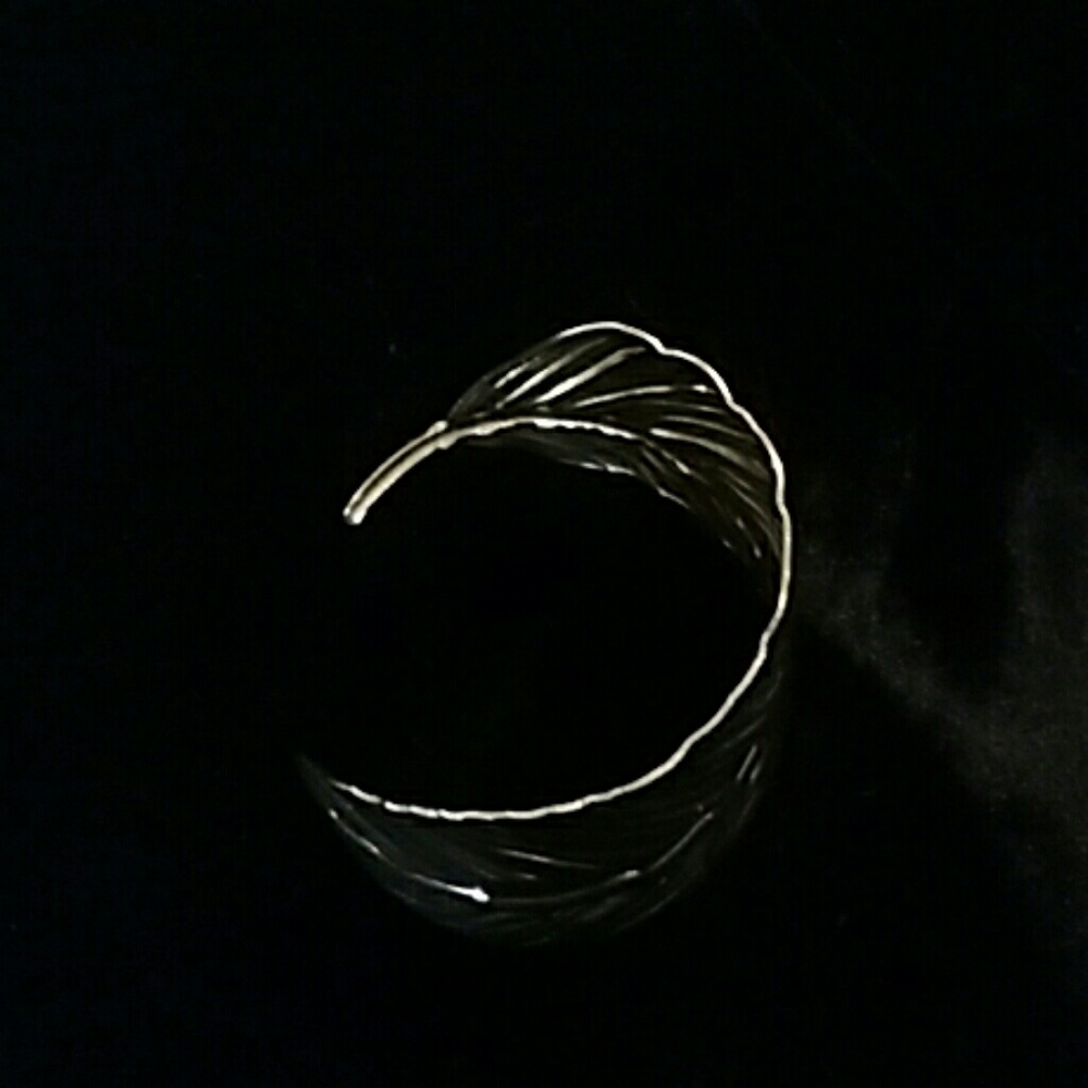 Bracelet - Picture 2 of 5